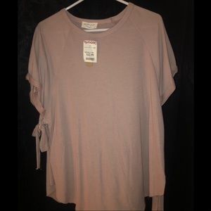 Mauve T-shirt